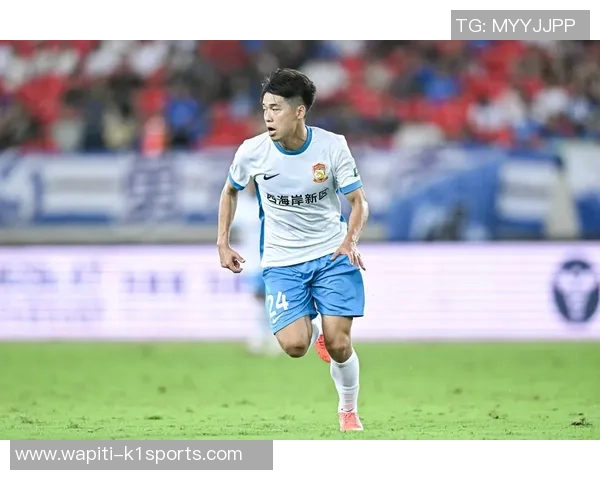 无缘留蓉城？28岁归化射手换上又换下！降速带球糟蹋绝佳反击遭批